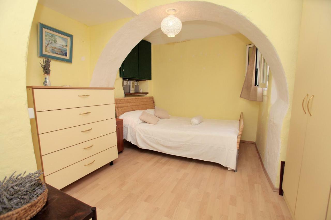Phaedra Apartment Trogir Exteriör bild
